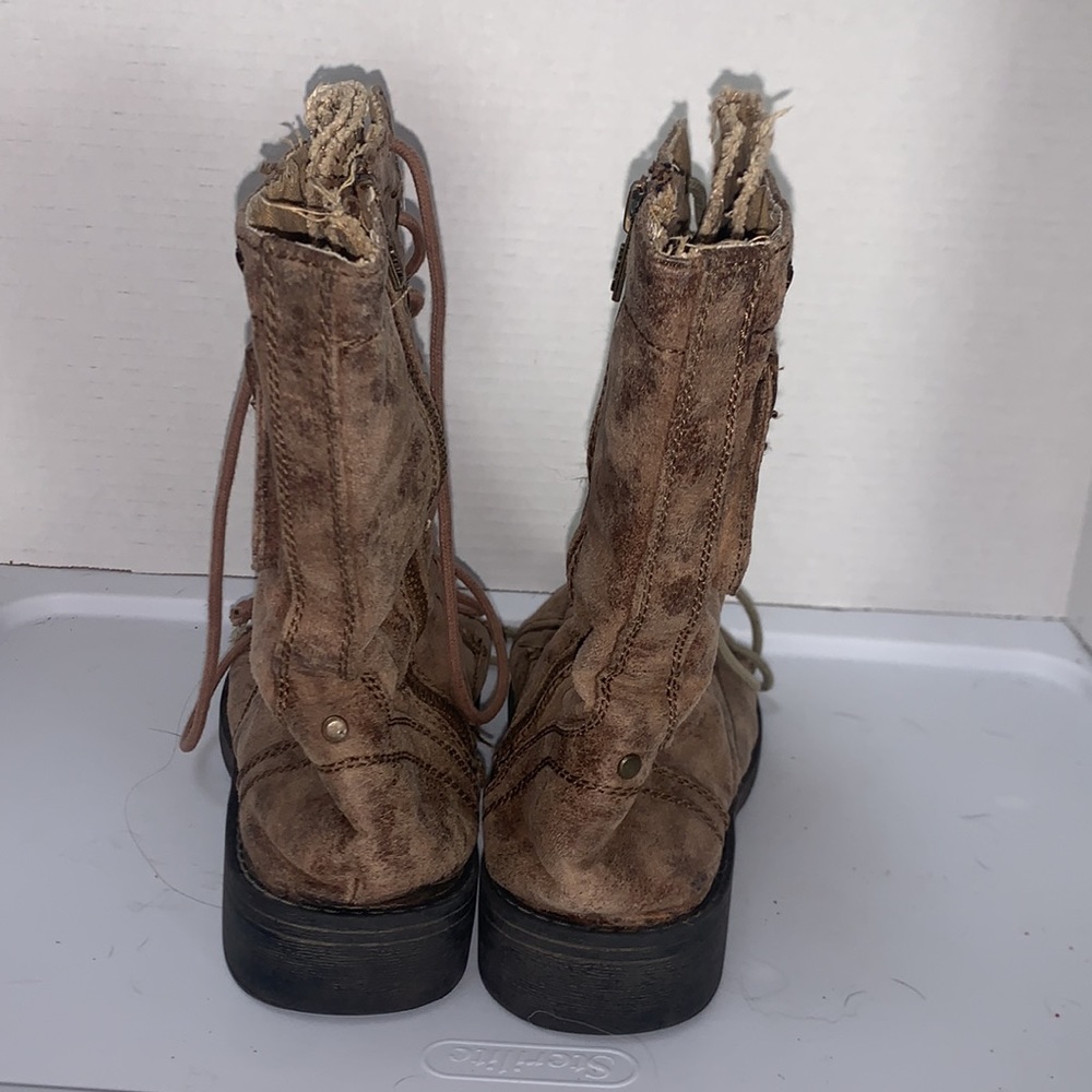 Women’s Roxy boot - Picture 4 of 6